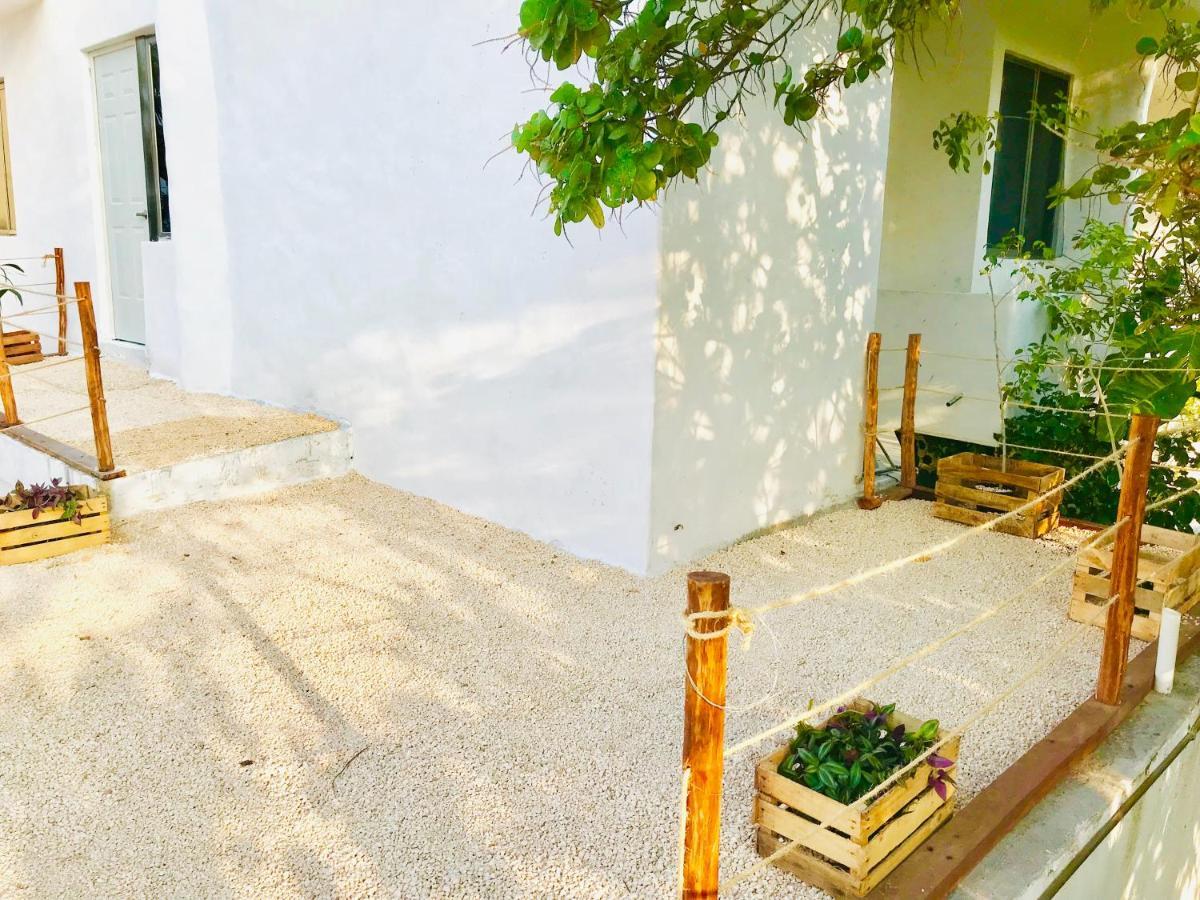 Punta Me Beach Suites 坎昆 外观 照片